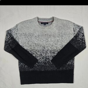 Tommy Hilfiger Black and Gray Gradient Sweatshirt